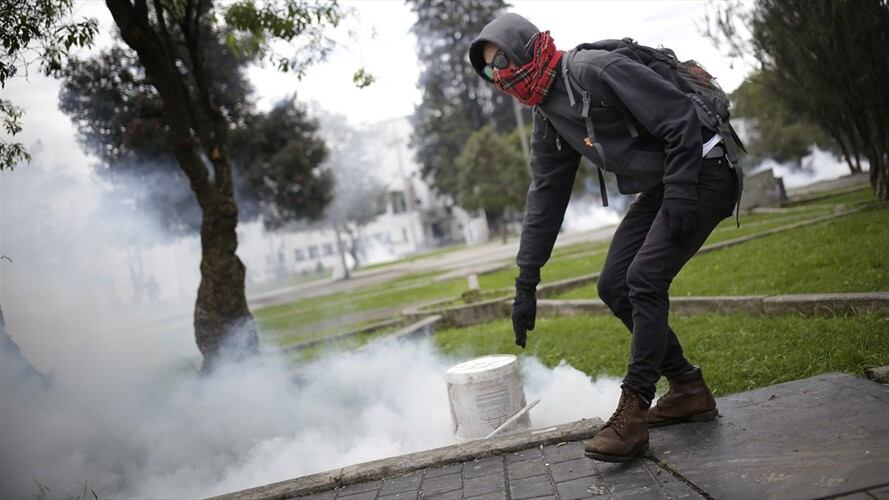 Los actos vandálicos en Bogotá dejaron nueve personas heridas. Foto: Colprensa