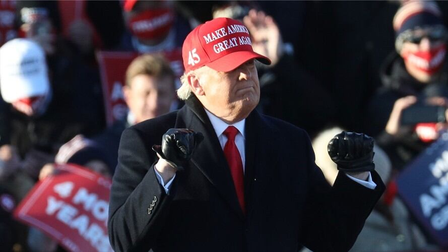 El gracioso video de Donald Trump bailando con el que invita a votar en EE.UU. . Foto: Getty