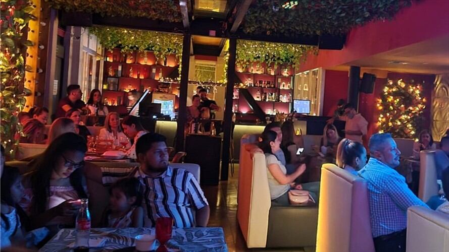 Actualmente en Cali rige la ley seca entre 1:00 am y 5:00 am, lo que representa para los empresarios un freno a su recuperación y reactivación económica. Foto: Cortesía Asobares