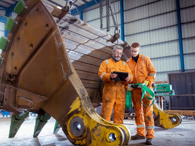 Imagen de referencia de cruso de maquinaria pesada. Foto: Getty Images