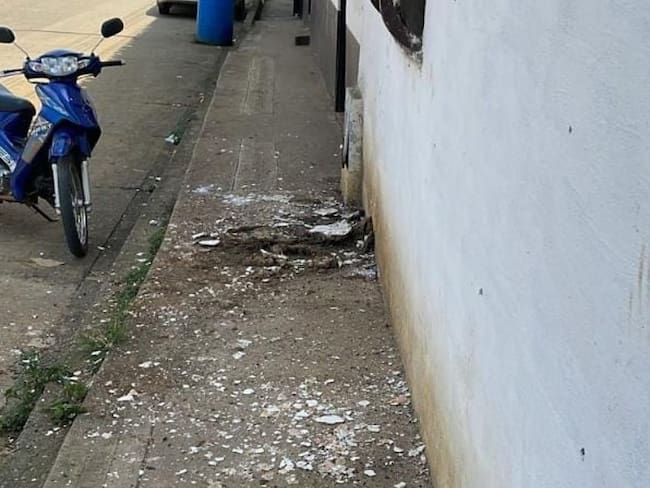 La granada estalló cerca a una institución educativa. Crédito: Policía Cauca.