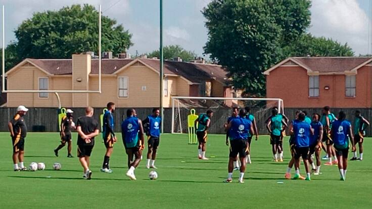 “Los partidos no se juegan en el papel, tenemos fortalezas”: entrenador de Jamaica