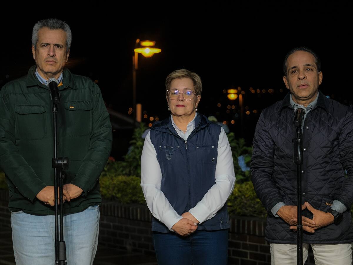 Gobierno insistirá en presentación de reformas en el Congreso: MinInterior tras cónclave