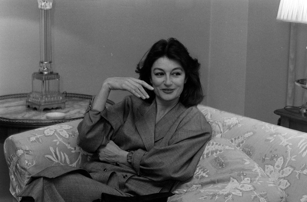 Anouk Aimée. (Photo by Tony Palmieri/Sonia Moskowitz/WWD/Penske Media via Getty Images)