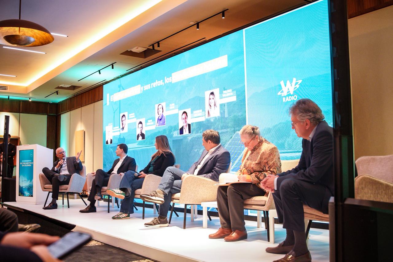 El sector energético colombiano pasa por una crisis dada la creciente demanda; expertos hablan sobre el tema. | Foto: W Radio