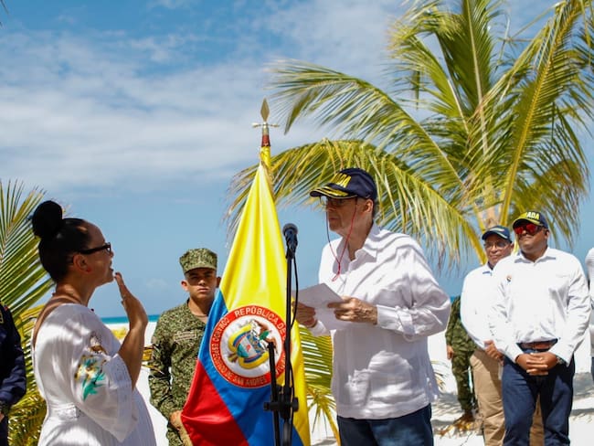 Elizabeth Taylor Jay tomó juramento como viceministra de Asuntos Multilaterales. Foto: Cancillería.