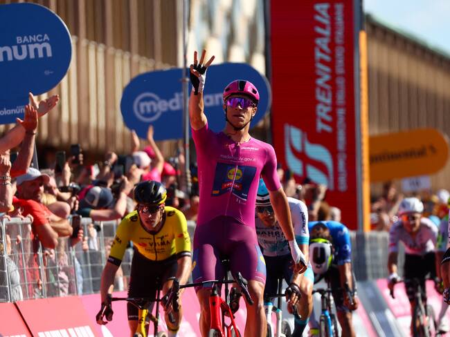 Jonathan Milan suma su tercera victoria en el Giro de Italia. (Photo by Luca Bettini / AFP) (Photo by LUCA BETTINI/AFP via Getty Images)