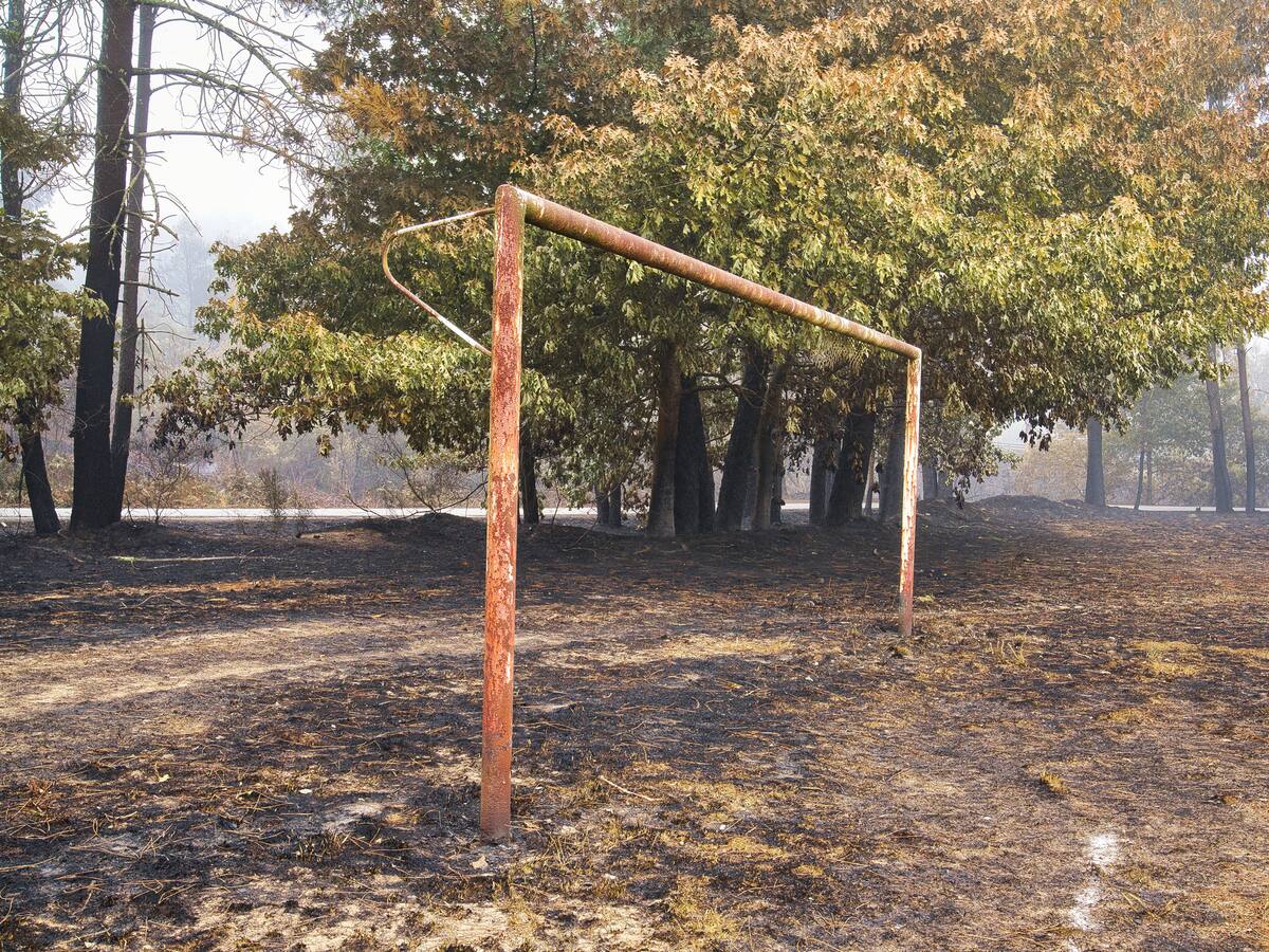 Cancha de fútbol de la Gobernación del Cesar en deplorable estado