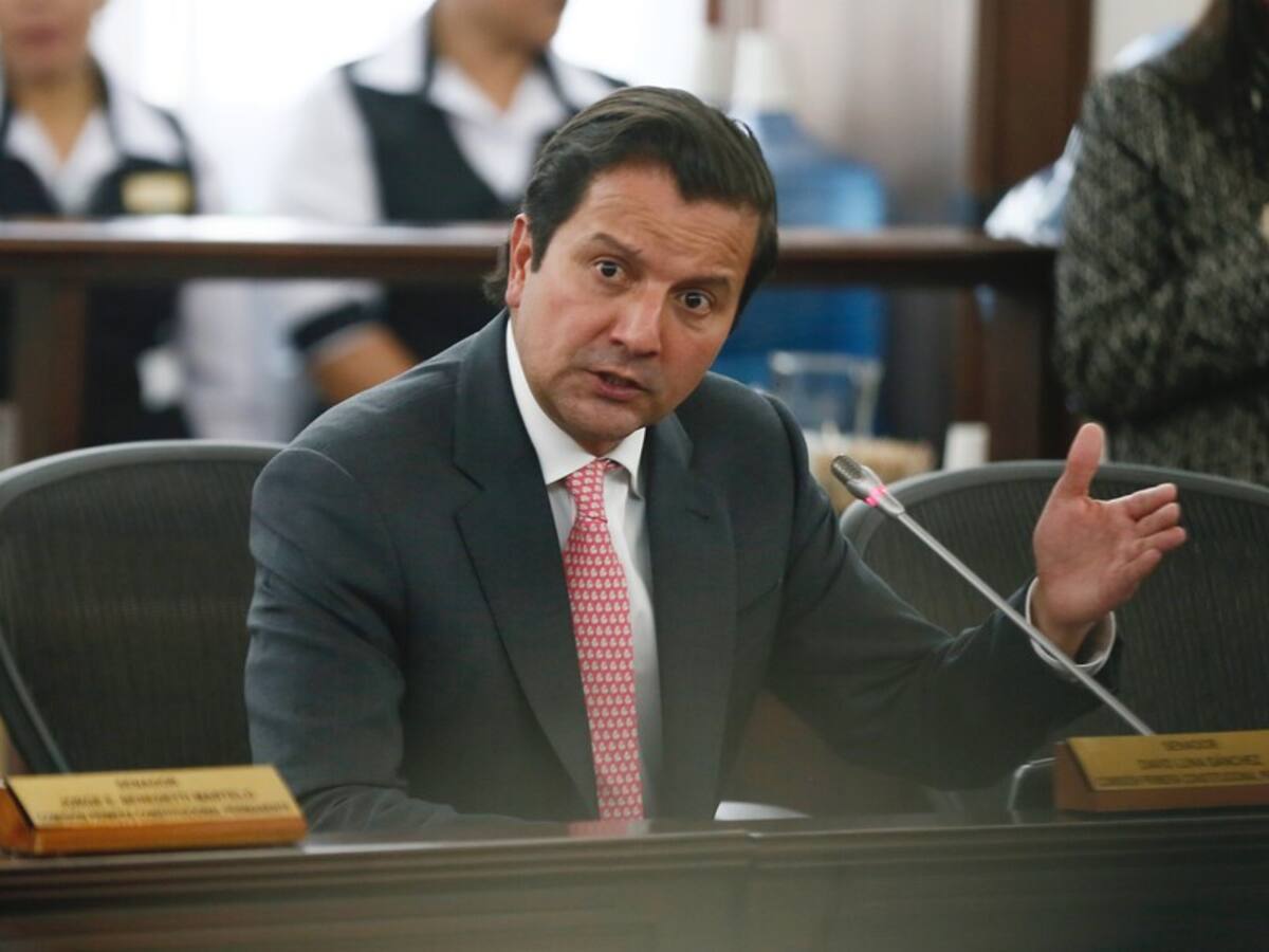 Petro se equivocó en su manera de proceder y responder: David Luna sobre José A. Salazar