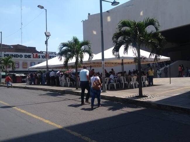 Trabajadores del Palacio de Justicia exigen que se establezcan responsabilidades en el hecho que dejó dos víctimas fatales. . Foto: W Radio