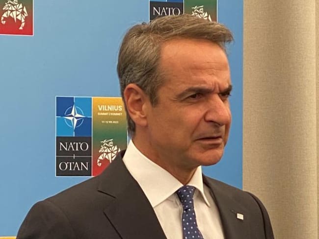 Estamos de acuerdo para que Ucrania se una a la OTAN: primer ministro de Grecia