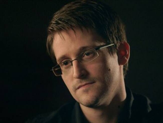 Edward Snowden se encuentra asilado en Rusia desde 2013 y le ha pedido al presidente de EE.UU., Barack Obama, que lo indulte. Foto: BBC Mundo