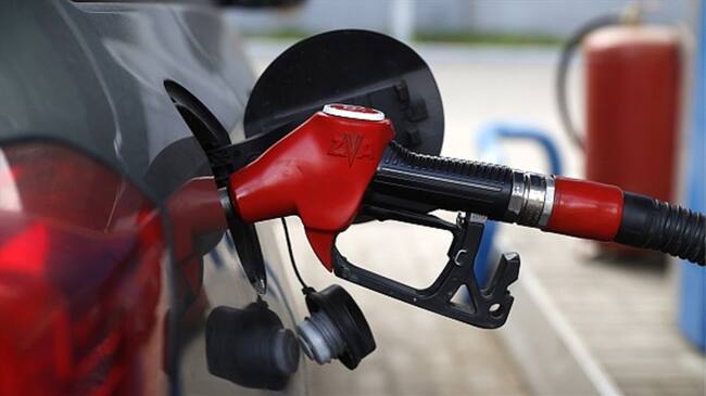 Revisión esta semana a formula y fondo de estabilización de los precios de combustibles. Foto: Getty Images