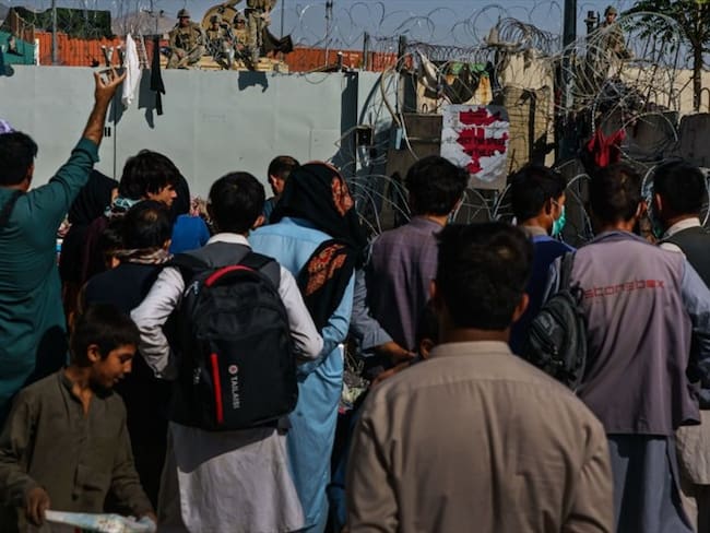 Tras la toma talibán de la capital afgana, Kabul, ACNUR ya emitió un aviso en el que señalaba que Afganistán no es un país seguro. . Foto: Getty/ MARCUS YAM / LOS ANGELES TIMES.