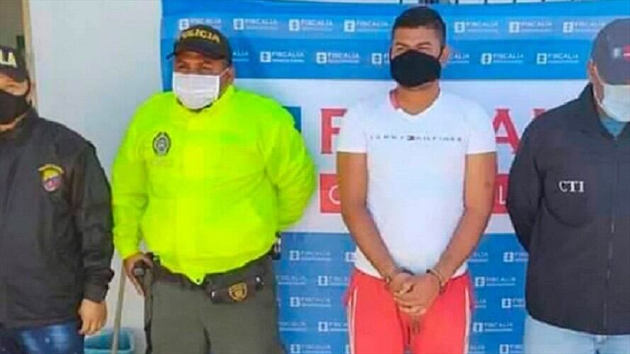 El capturado podría enfrentar cargos relacionados al delito de feminicidio. Foto: Cortesía