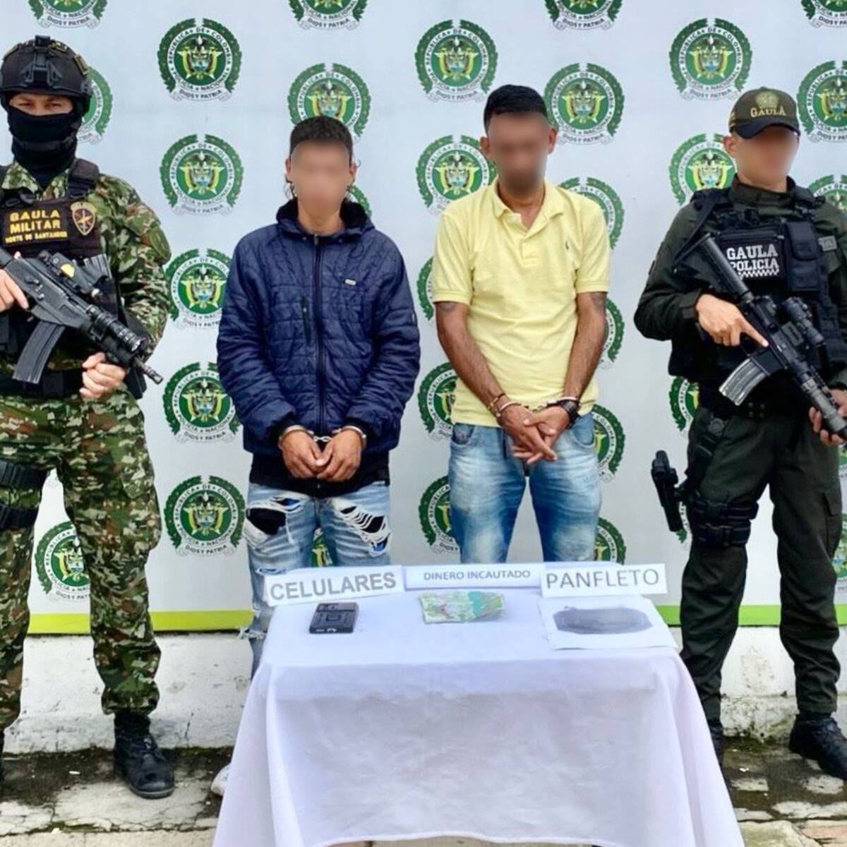 Capturan a dos presuntos integrantes del EMC mientras recibían el pago de una extorsión