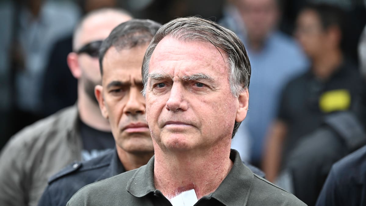 Médicos estiman que Bolsonaro volverá a prisión el primero de enero