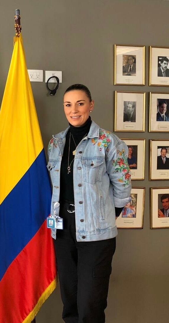 Paola Palmariny estuvo en la junta directiva de la entidad estatal de pensiones y ahora trabaja en esa entidad. Foto: Cortesía.