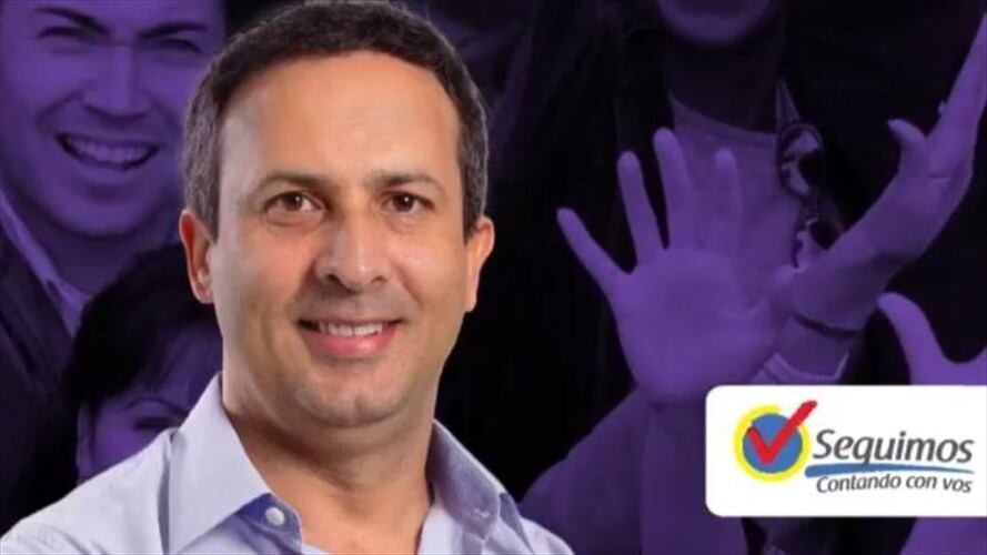 ¿Alcaldía de Medellín favorece al de FICO? . Foto: Facebook