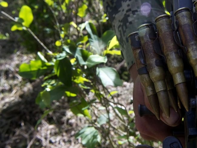 Denuncian fuerte presencia de sujetos armados en El Naya, Cauca. Foto: Getty Images