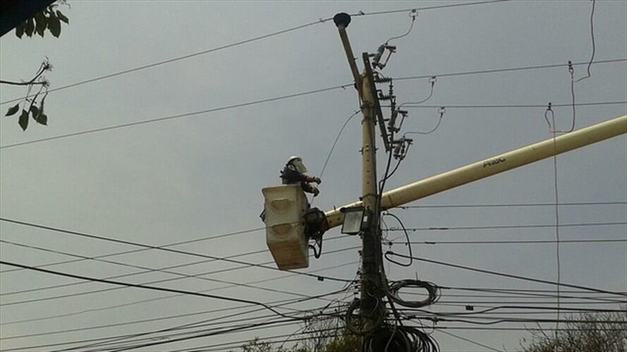 Gobierno podría asumir la prestación del servicio eléctrico en la costa caribe. Foto: Colprensa