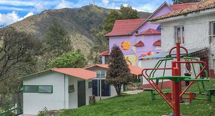 Colegio Monterrosales de La Calera. Foto: Página web del colegio