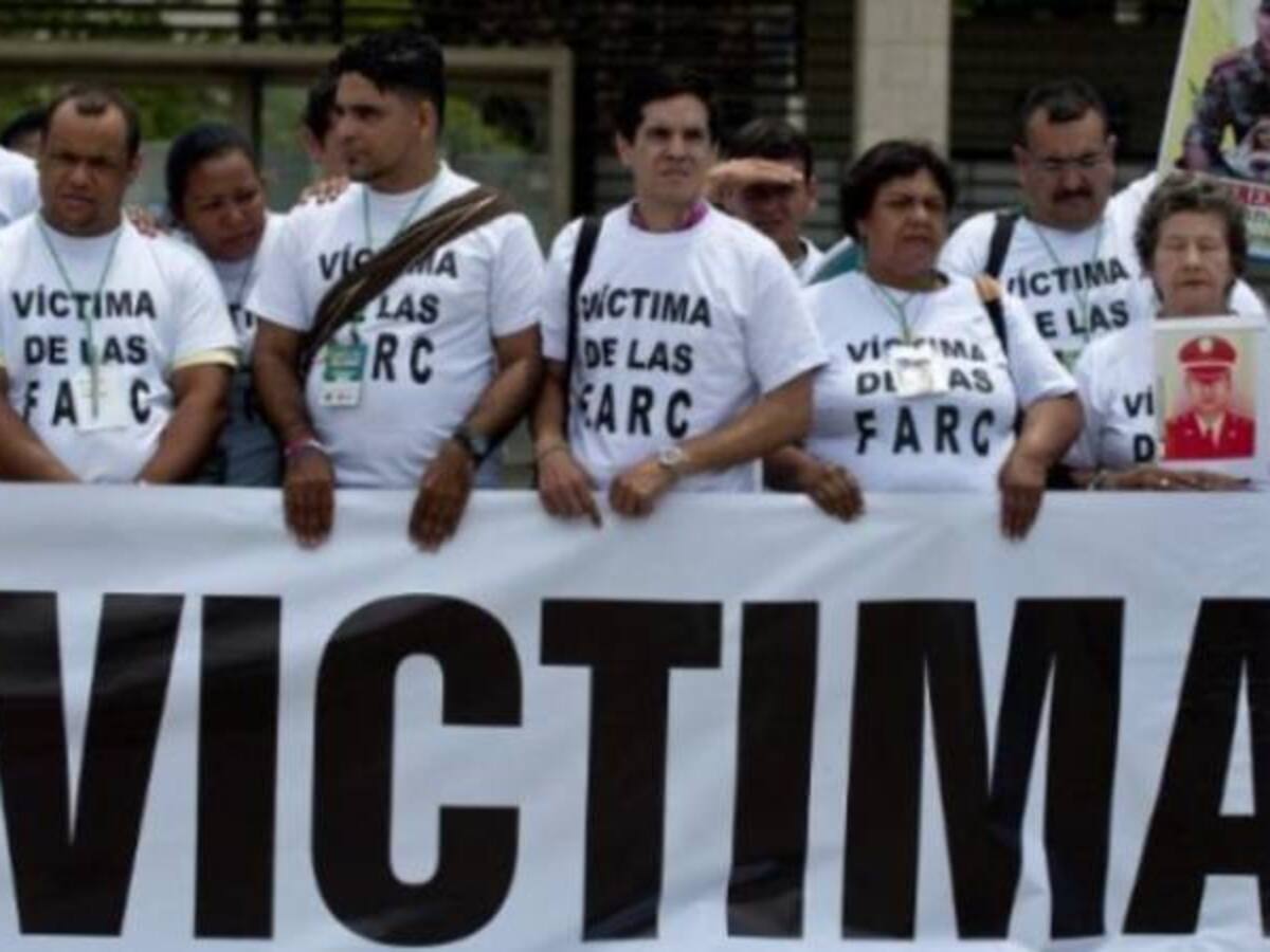Víctimas de extintas Farc son extorsionadas a cambio de información de desaparecidos