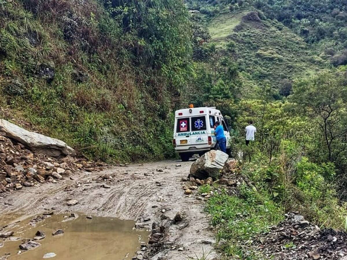 Las lluvias dificultan el traslado de pacientes en zona rural de Bolívar, Cauca