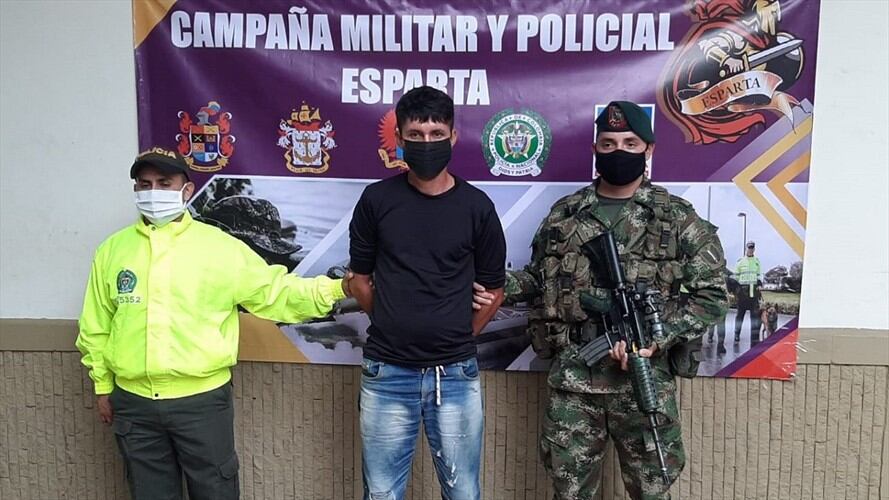Policía de Norte de Santander y Ejército Nacional capturan a integrante del ELN. Foto: Cortesía