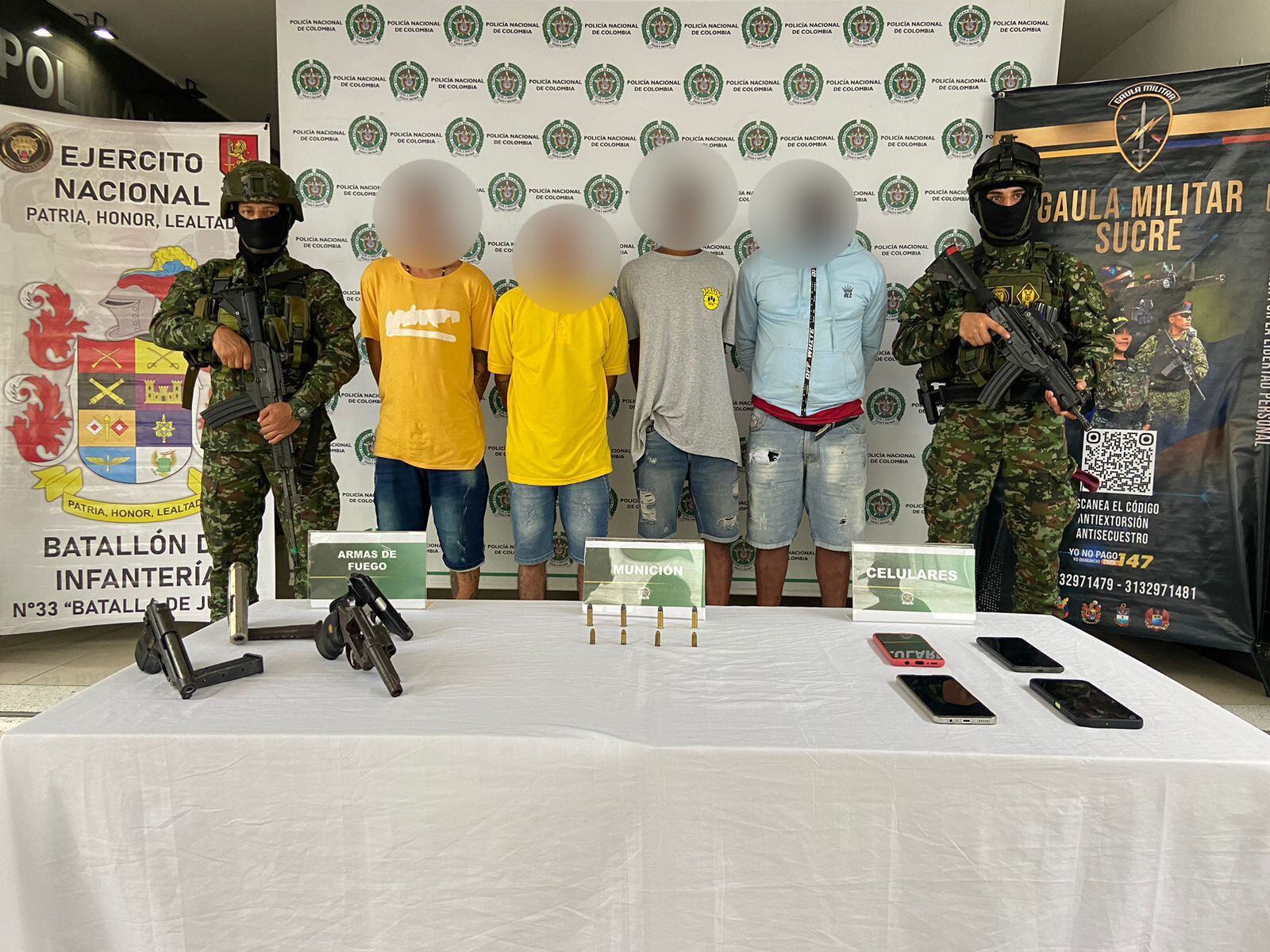 Capturan a 4 presuntos integrantes del Clan del Golfo por ataques a la fuerza pública en Córdoba y Sucre. Foto: Ejército.