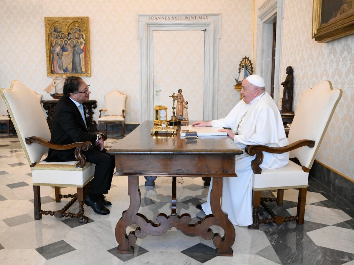 En fotos: así fue la reunión del presidente Gustavo Petro y el papa Francisco