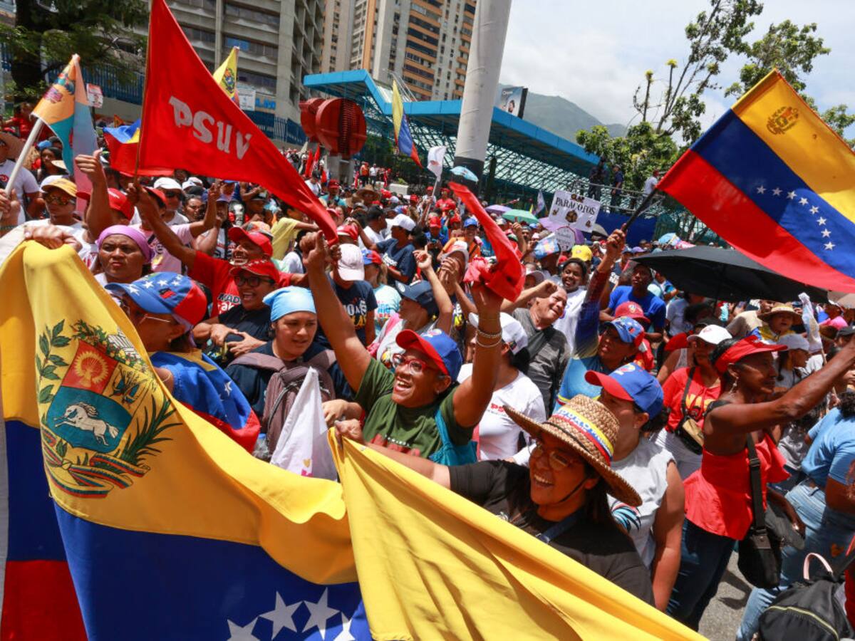 Ciudadanos venezolanos rechazan reelección de Nicolás Maduro: “son 25 años de dictadura”