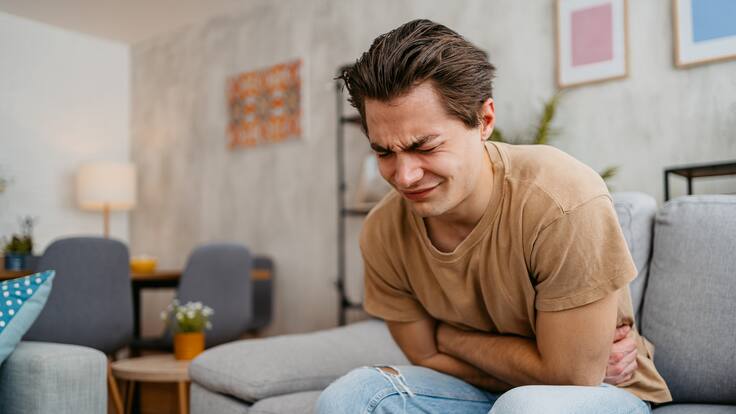 ¿Por qué se dan los cálculos renales y cuáles son sus síntomas?