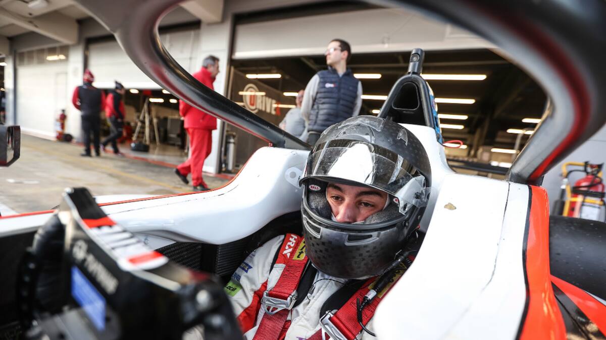 Piloto ‘Maxi’ Restrepo: “hay que buscar más patrocinios, quiero llegar a la Fórmula 1”