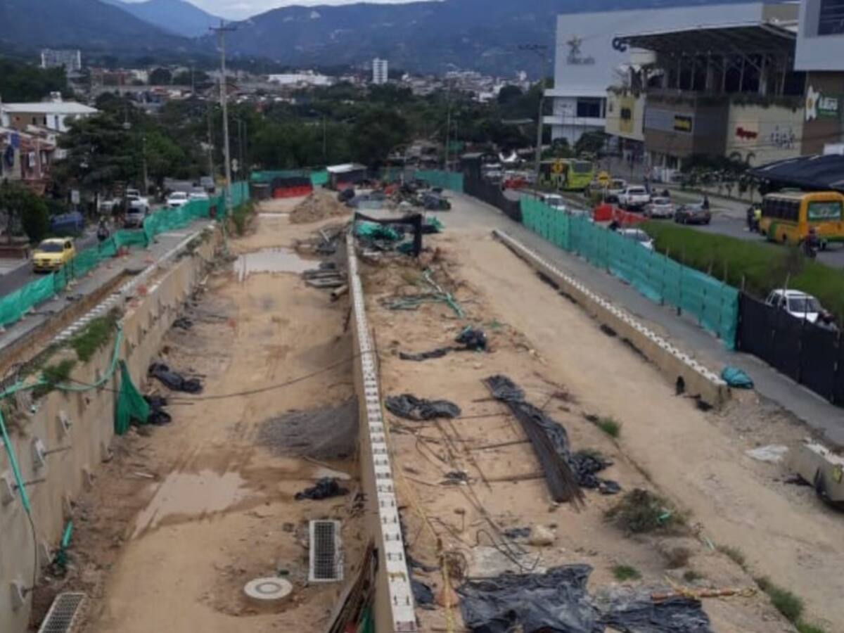 33 meses de obra y nada que entregan el intercambiador de Guatiguará