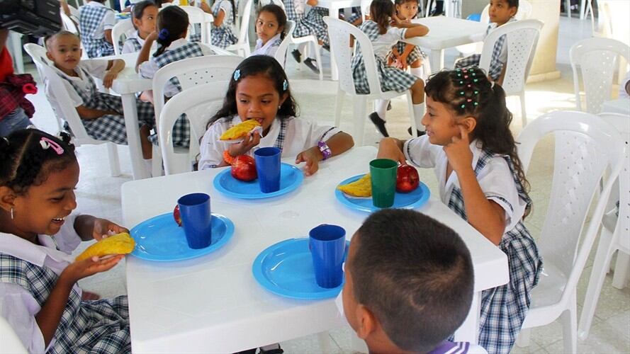 César Cárcamo, presidente de la Red de Veeduría, pidió en Sigue La W que los recursos se deben invertir de manera racional. . Foto: Colprensa