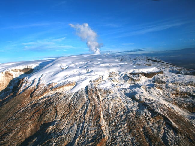 Foto Servicio Geológico Colombiano, archivo Volcán Nevado del Ruiz.
