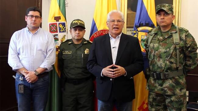 El mandatario solicitó la colaboración de la comunidad para obtener información veraz y efectiva con el fin de establecer el paradero, identificación y ubicación de los responsables . Foto: Alcaldía