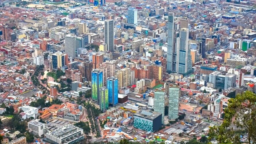 Conozca si su barrio será reubicado de localidad en Bogotá con el POT. Foto: Getty Images / Smartshots International