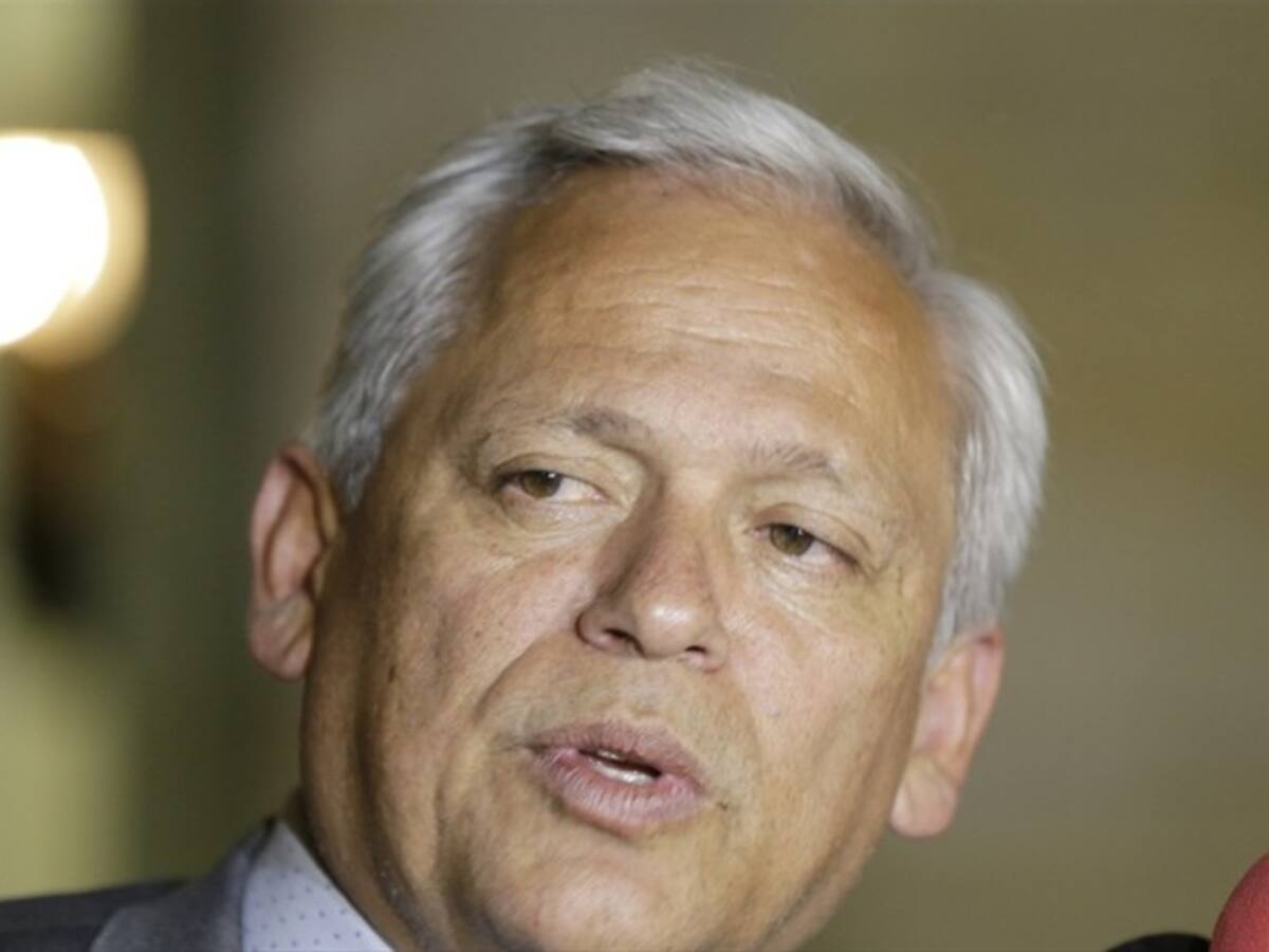 Hernán Andrade renunciará a la Presidencia del Partido Conservador