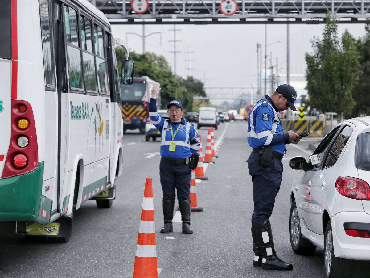 Avanza el plan retorno: Más de 900.000 vehículos regresan a Bogotá tras puente festivo