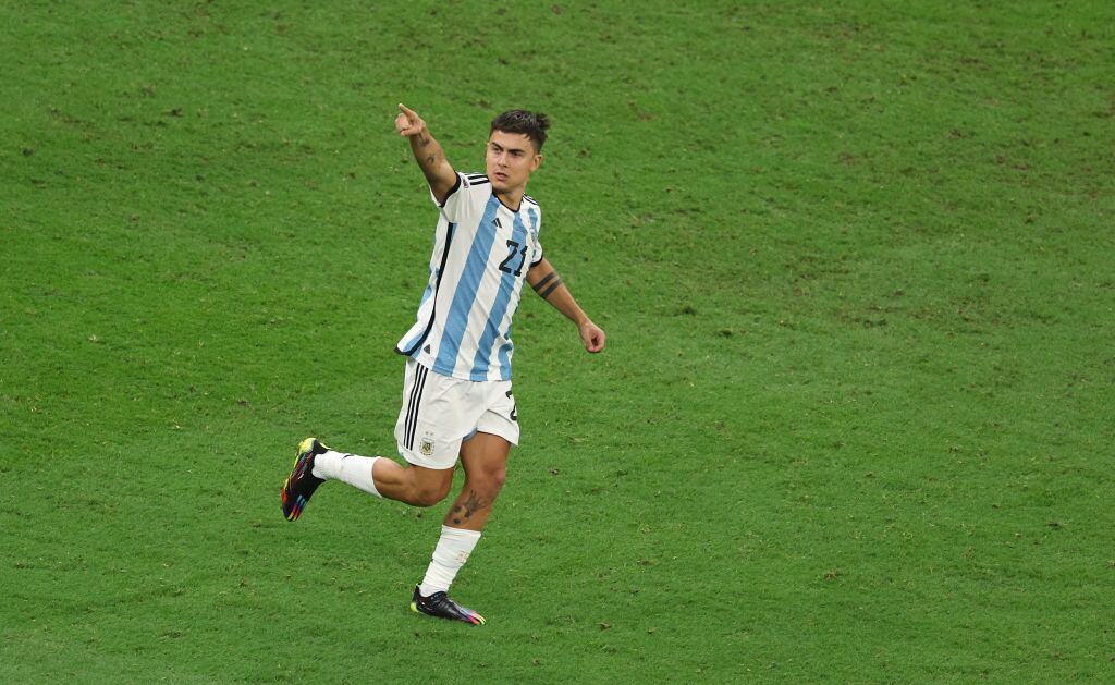 Dybala celebrando su gol en la tanda de penales. Mundial de Qatar 2022 final Argentina vs Francia. Foto: Richard Heathcote/Getty Images