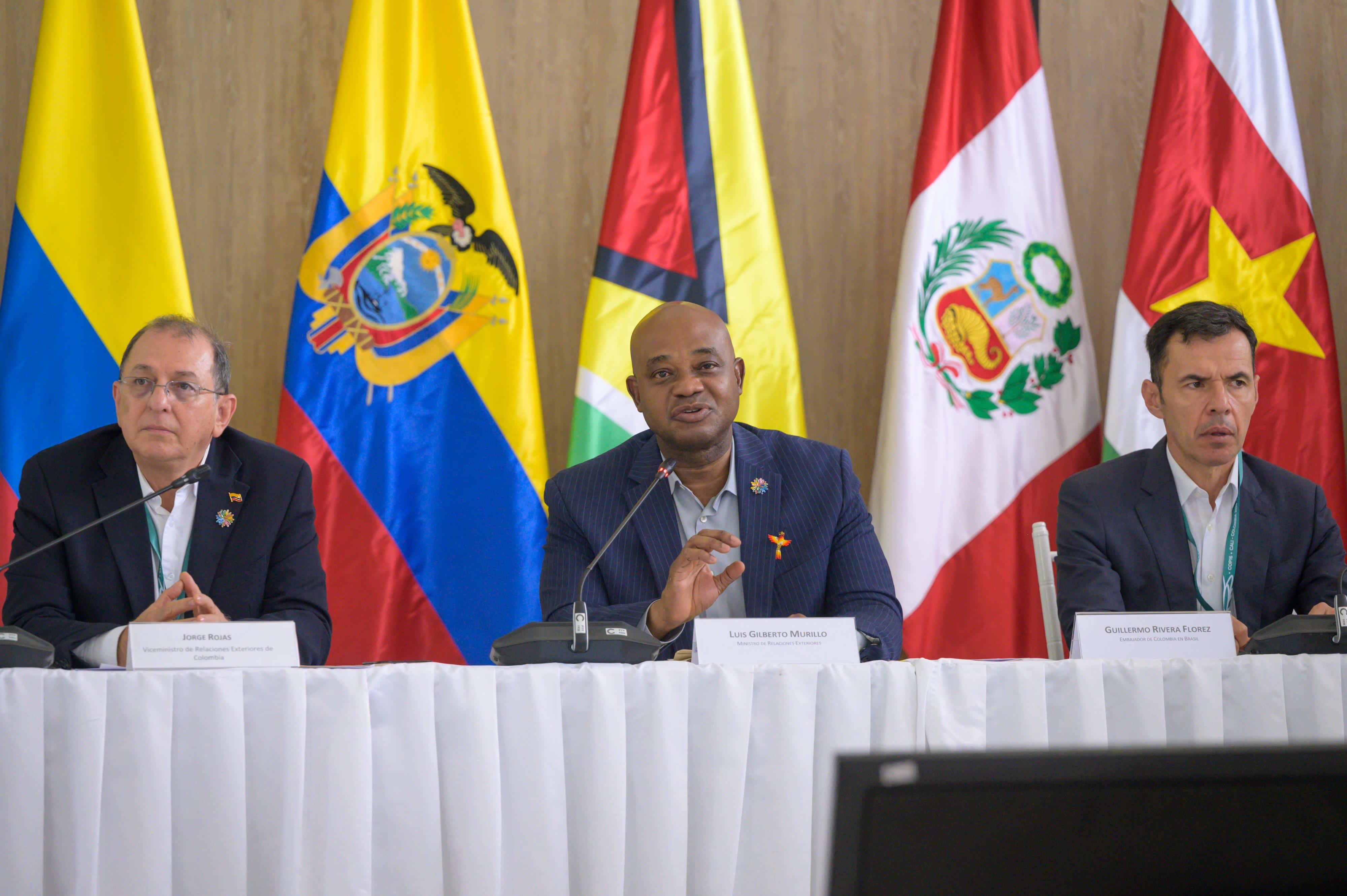 Luis Gilberto Murillo.