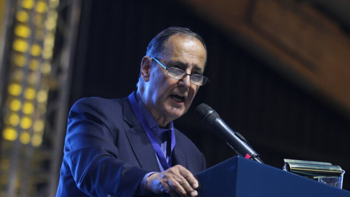 Atentado a la seguridad jurídica: Juan Camilo Restrepo sobre proyecto que modifica vigencias futuras