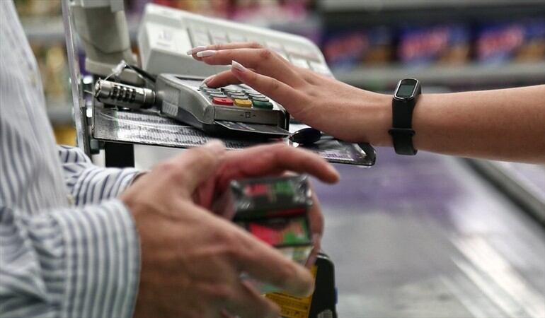 ¿Qué se puede esperar de cara a un tercer día sin IVA en el país?. Foto: Colprensa