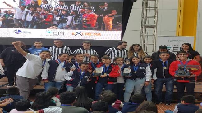 El Colegio San Pedro Claver y el Politécnico son orgullo santandereano . . Foto:Suministrada.