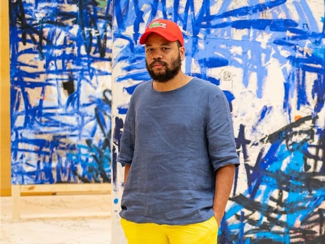 Es un espectro de sentimientos oscuros: Óscar Murillo sobre su instalación de arte