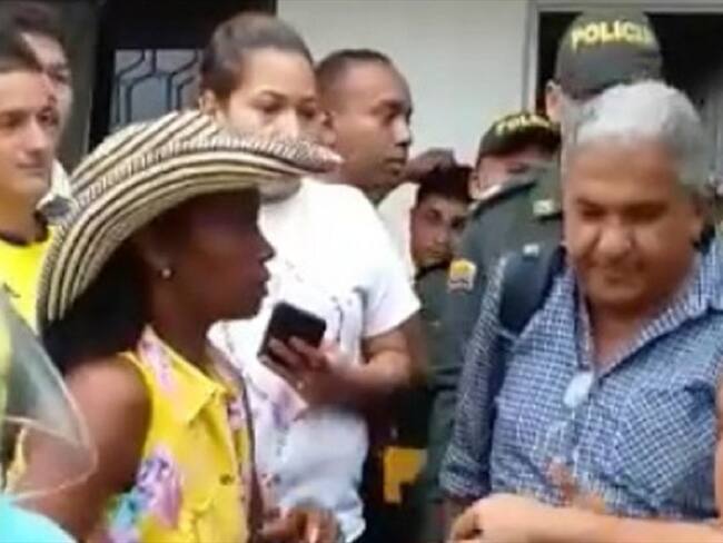 Por asonada en Tenerife (Magdalena), Policía evacúa a registrador. Foto: Santa Marta al Día