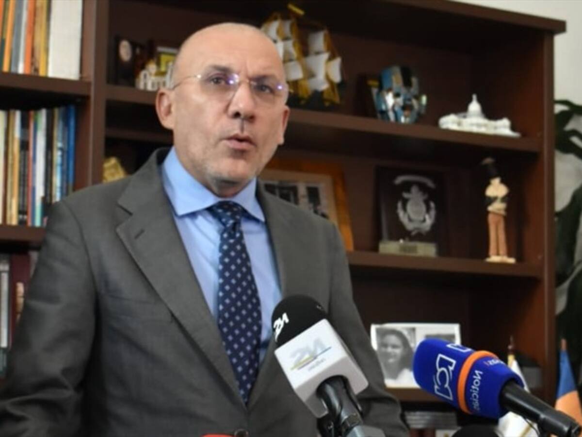 Roy Barreras defendió la reforma al control fiscal