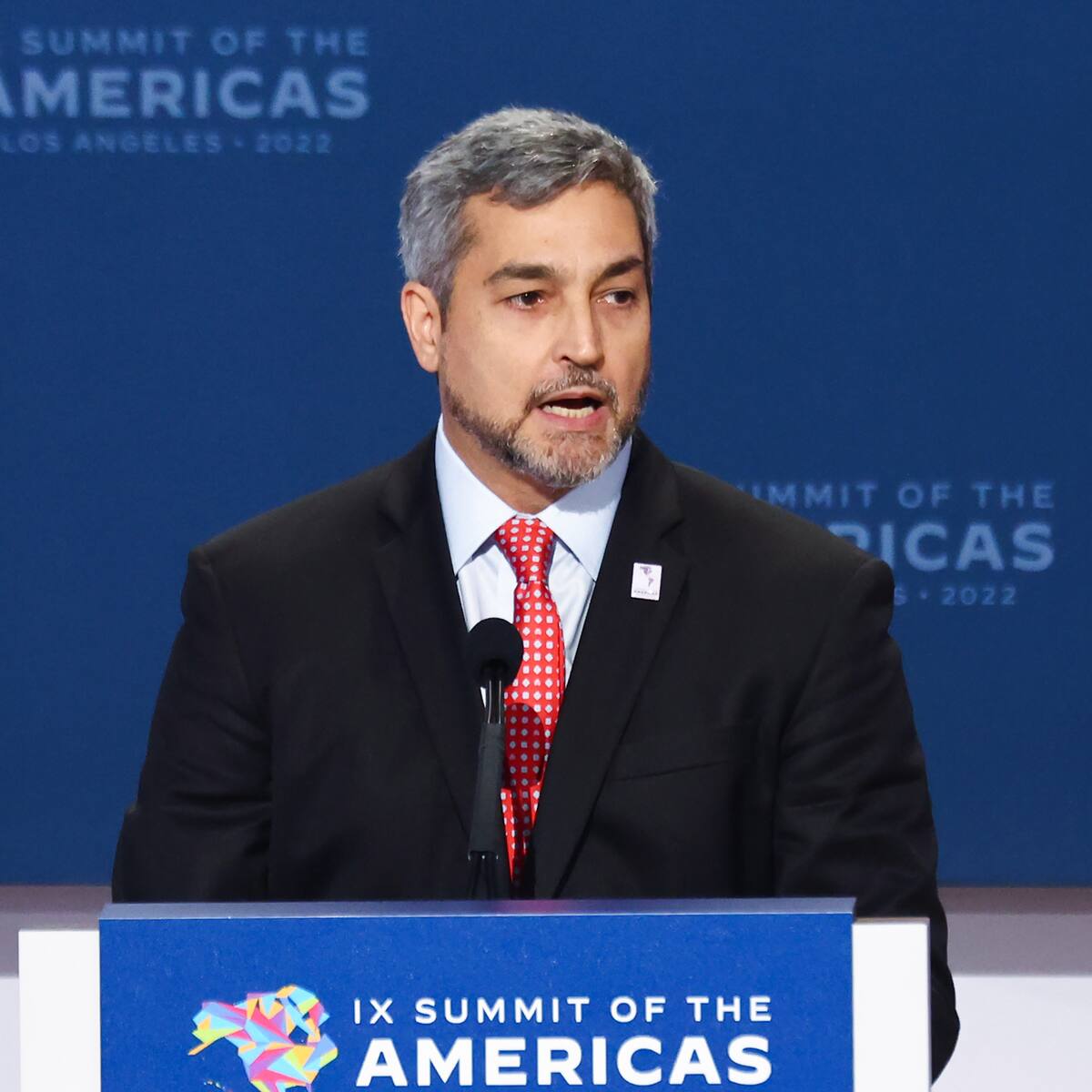 No debe impedir construir consensos: presidente de Paraguay sobre posesión de Petro